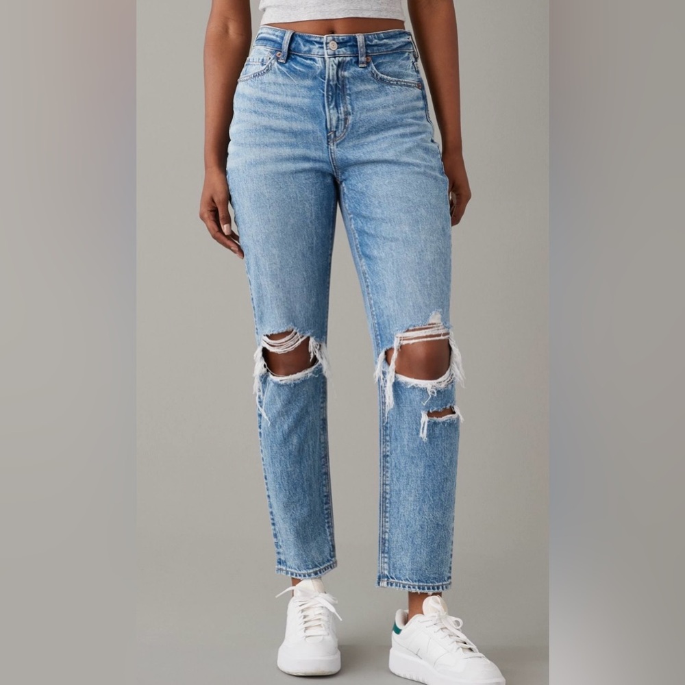American Eagle Mom Jeans